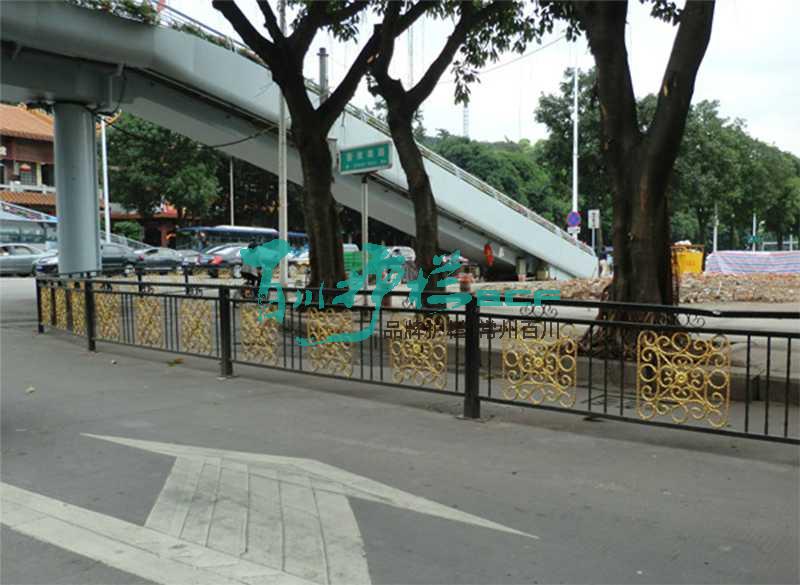 福建福州鐵藝文化道路護欄工程